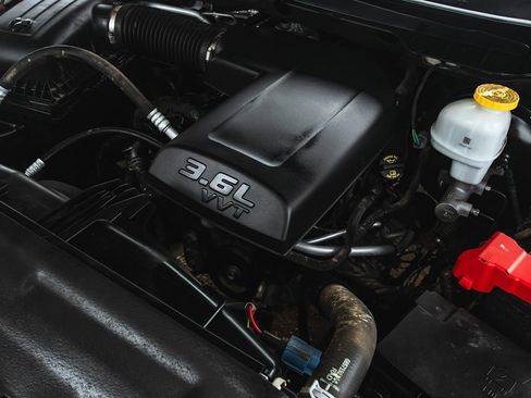 Used 2023 RAM 1500 Classic SLT w/ Trailer & Traction Group image 37