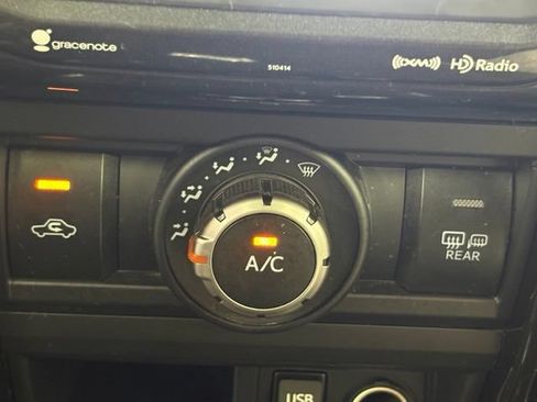 Used 2019 Toyota 4Runner TRD Off-Road Premium AWD/4WD image 30