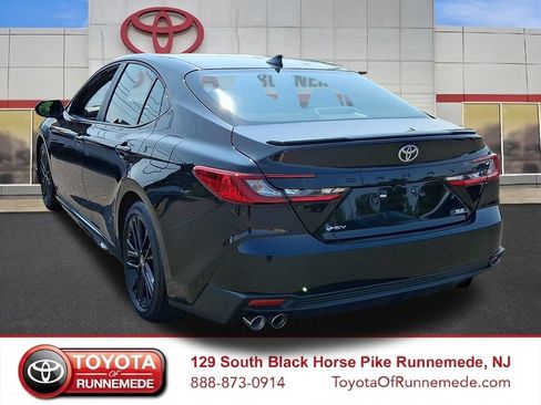 Certified 2026 Toyota Camry SE FWD image 4