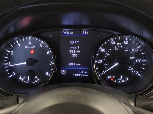 Used 2019 Nissan Rogue Sport S FWD image 23