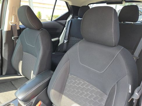 Used 2024 Nissan Kicks SV FWD image 9
