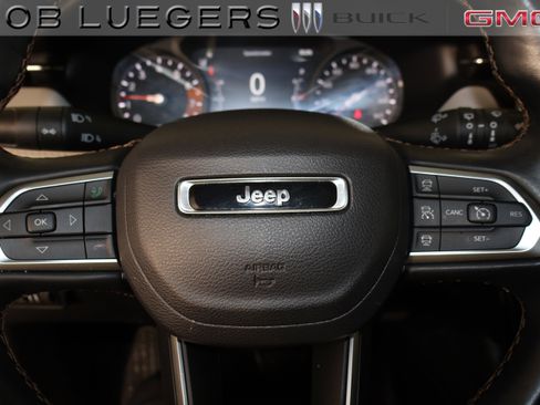 Used 2022 Jeep Compass Limited w/ Sun and Sound Group image 30