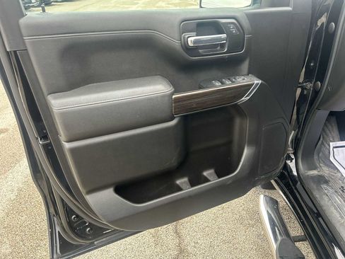 Used 2022 Chevrolet Silverado 1500 RST image 21