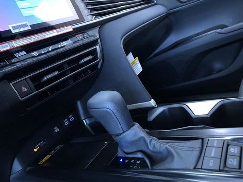 New 2026 Toyota Camry LE FWD image 21