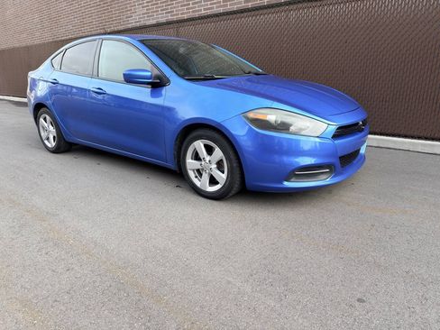 Used 2015 Dodge Dart SXT FWD image 2