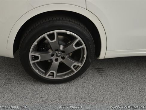 Used 2022 Maserati Levante Modena AWD/4WD image 44