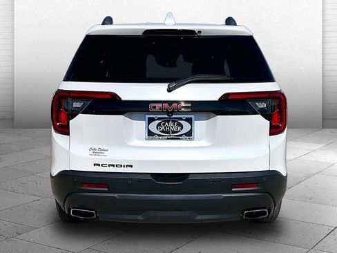 Used 2021 GMC Acadia SLT w/ Elevation Edition FWD image 6