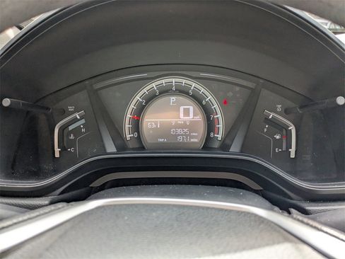 Used 2019 Honda CR-V LX image 26