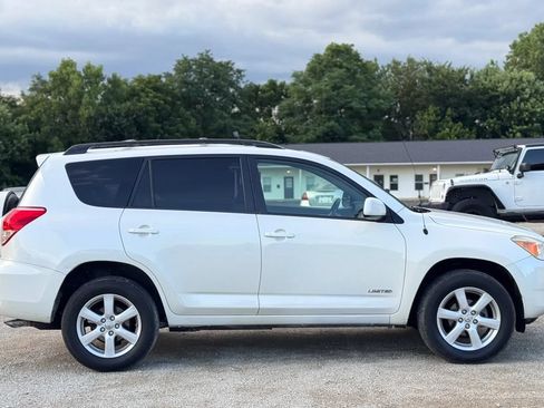 Used 2007 Toyota RAV4 Limited AWD/4WD image 10