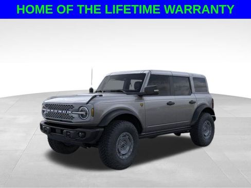 New 2025 Ford Bronco Badlands image 1