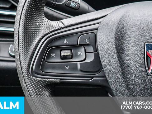 Used 2025 Buick Envista Preferred FWD image 34