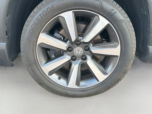 Used 2023 Honda Pilot Elite image 34