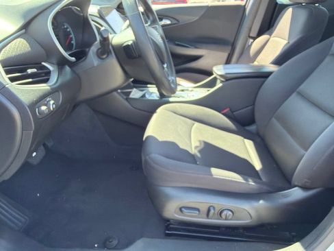 Used 2024 Chevrolet Malibu LT FWD image 19