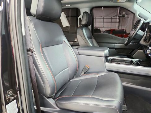 Used 2023 Ford F250 Lariat image 38