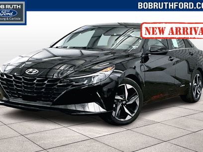 Used 2022 Hyundai Elantra SEL w/ Convenience + Premium Package