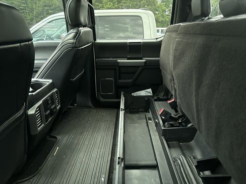 Used 2019 Ford F250 Platinum w/ Platinum Ultimate Package AWD/4WD image 14