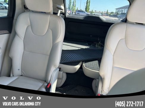 Used 2024 Volvo XC90 B6 Plus w/ Protection Package Premier AWD/4WD image 15