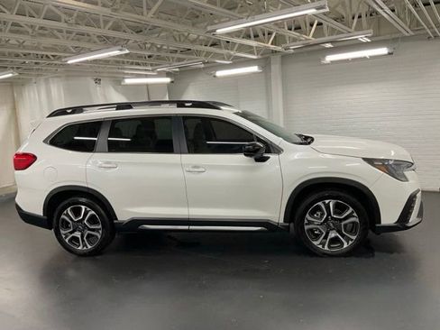 Used 2024 Subaru Ascent Limited w/ Technology Package AWD/4WD image 6