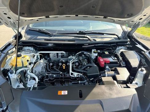 Used 2023 Mitsubishi Outlander SE image 24