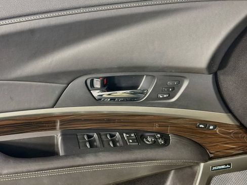 Used 2014 Acura RLX w/ Advance Package FWD image 18