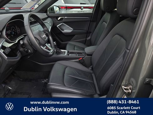 Used 2023 Audi Q3 2.0T Premium Plus w/ Premium Plus Package image 16