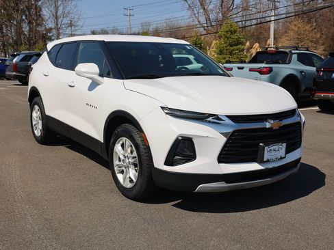 Used 2021 Chevrolet Blazer LT AWD/4WD image 1