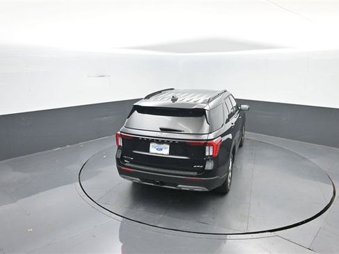 New 2026 Ford Explorer Active w/ Active Comfort Package image 26