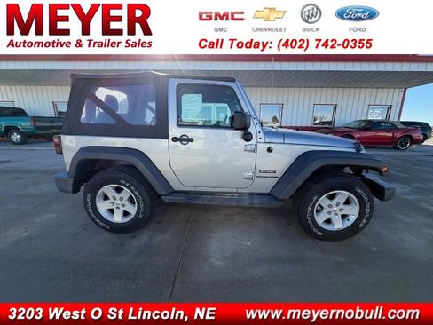 Used 2018 Jeep Wrangler Sport image 1