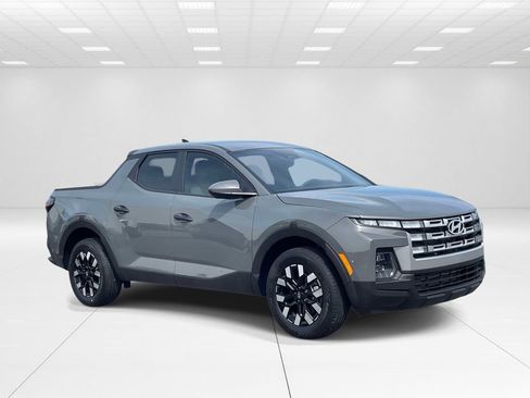 New 2026 Hyundai Santa Cruz SE image 1