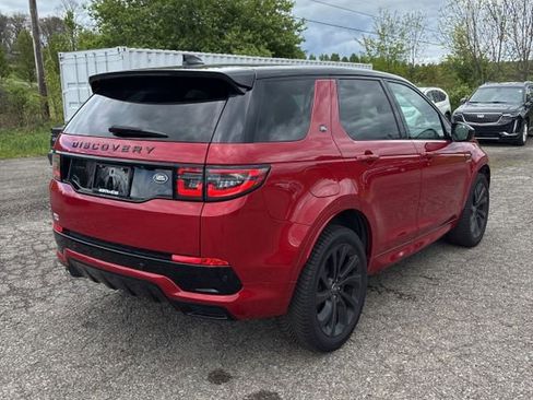 Used 2023 Land Rover Discovery Sport SE R-Dynamic AWD/4WD image 3