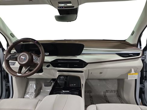 New 2026 Buick Enclave Avenir w/ Super Cruise Package AWD/4WD image 9