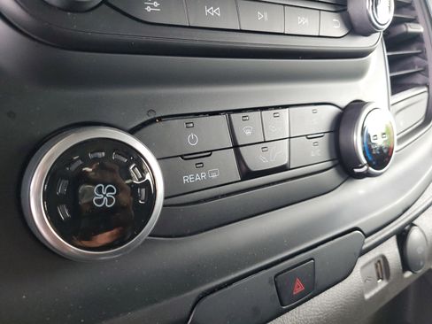 Used 2024 Ford Transit 350 XL image 28