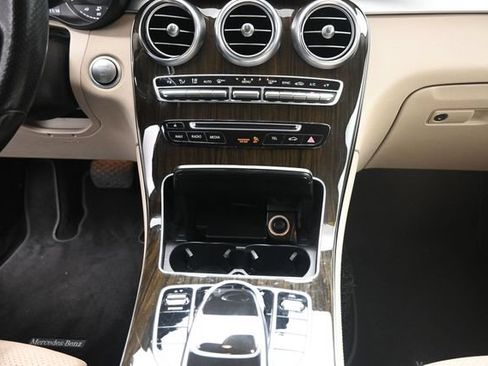 Used 2016 Mercedes-Benz GLC 300 4MATIC image 13