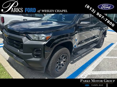 Used 2023 Chevrolet Colorado W/T w/ WT Convenience Package II RWD image 1