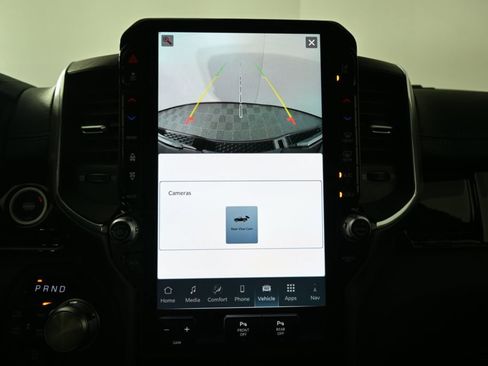 Used 2025 RAM 1500 Laramie AWD/4WD image 29