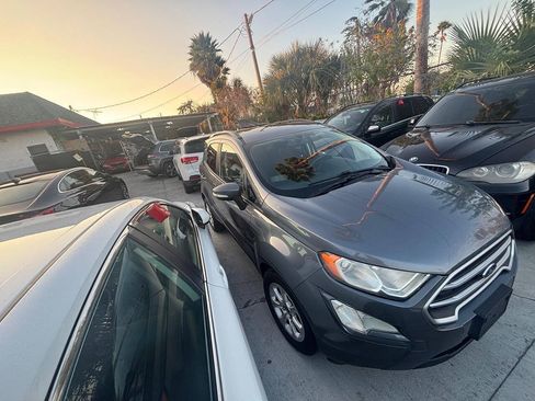 Used 2018 Ford EcoSport SE FWD image 16