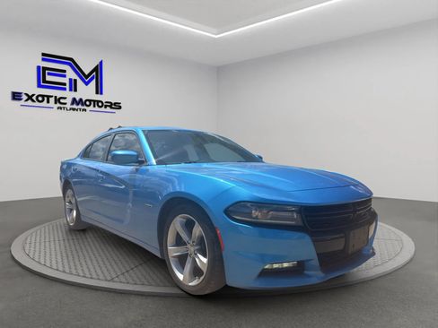 Used 2016 Dodge Charger R/T RWD image 7