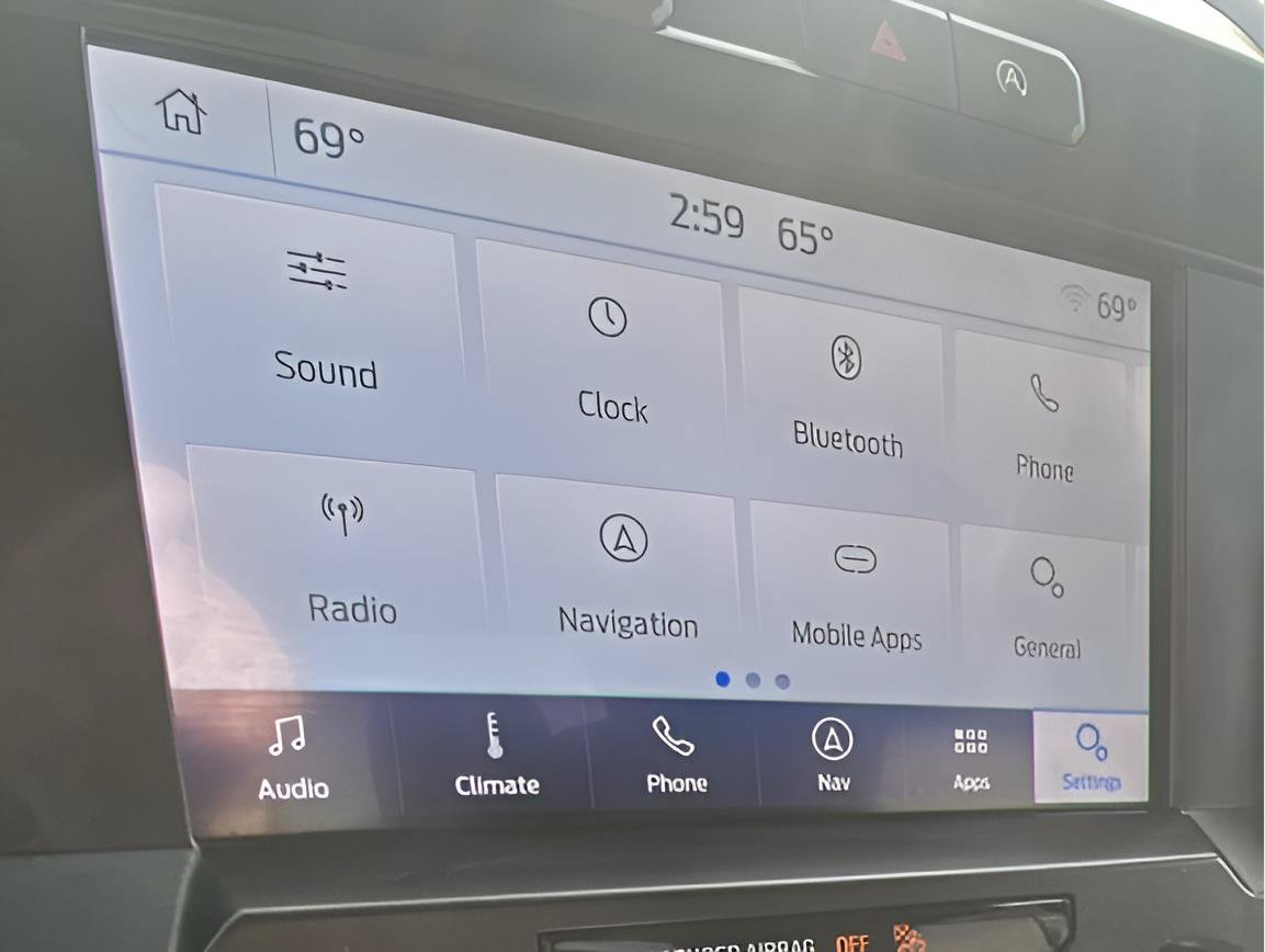 Used 2019 Ford F150 Lariat AWD/4WD image 14