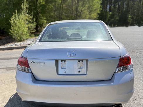 Used 2010 Honda Accord LX-P image 4