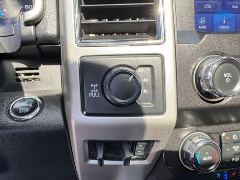 Used 2020 Ford F250 Lariat w/ Lariat Ultimate Package AWD/4WD image 20