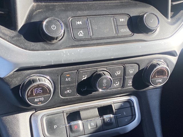 Used 2020 GMC Acadia SLE FWD image 17