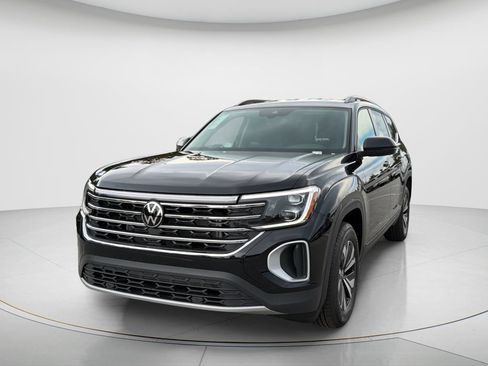 New 2026 Volkswagen Atlas SE FWD image 1