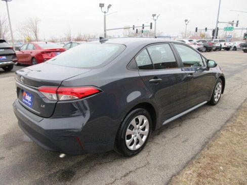 Used 2024 Toyota Corolla LE image 5