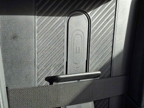 Certified 2025 MINI Cooper S image 21