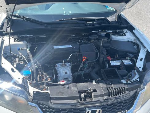 Used 2015 Honda Accord EX-L image 10
