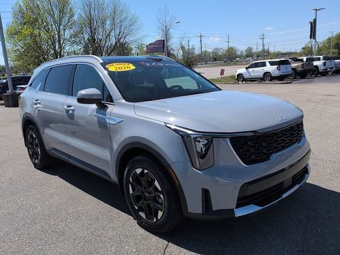 Used 2026 Kia Sorento S w/ S Panoramic Sunroof Package image 1