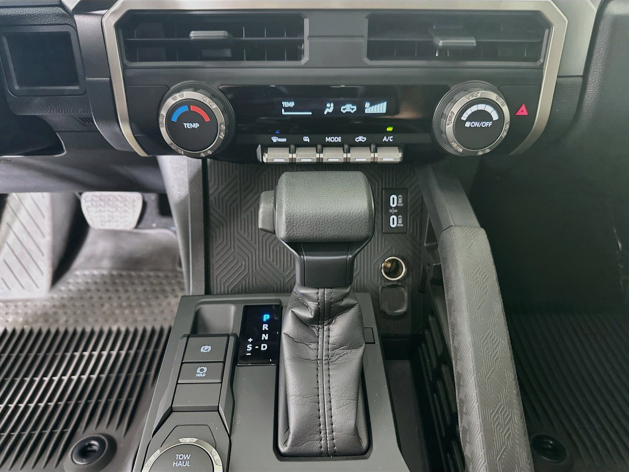Used 2025 Toyota Tacoma SR5 RWD image 23