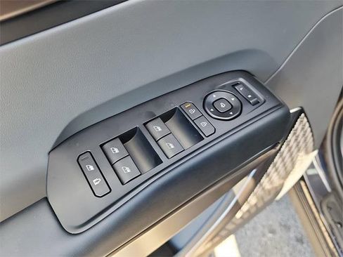 New 2026 Kia EV9 Wind image 11
