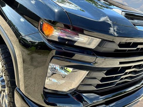 Used 2024 Chevrolet Silverado 2500 Custom w/ Custom Value Package AWD/4WD image 34