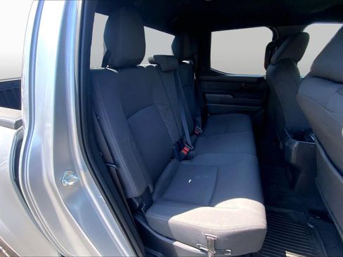 Used 2024 Toyota Tacoma SR5 AWD/4WD image 18